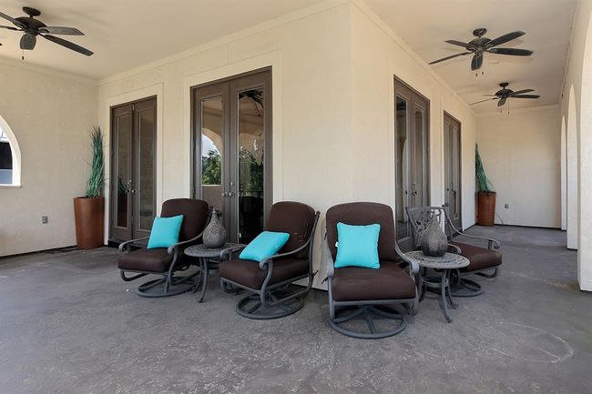 27410 Shores Ct, House other with 6 bedrooms, 7 bathrooms and 4 parking in Spring TX | Image 36