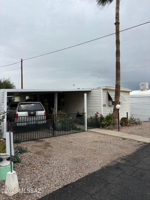 18-842 W Limberlost Dr, Tucson, AZ, 85705-1510 | Card Image