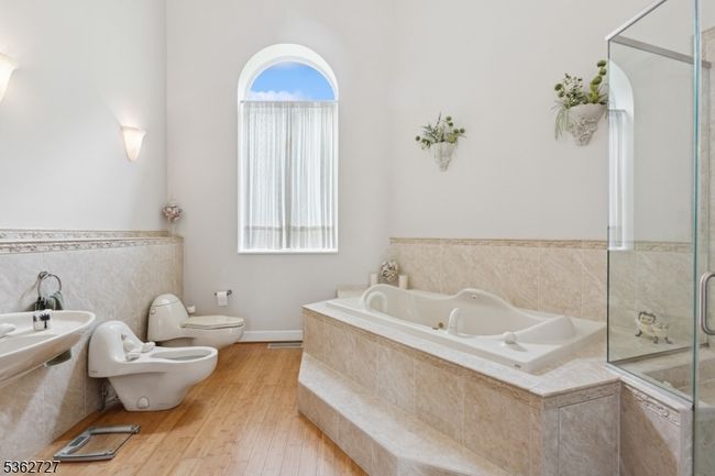 27 Mare Haven Ct, House other with 5 bedrooms, 4 bathrooms and null parking in North Brunswick NJ | Image 19