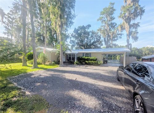 20704 Preston Ln, Lutz, FL, 33558-5137 | Card Image