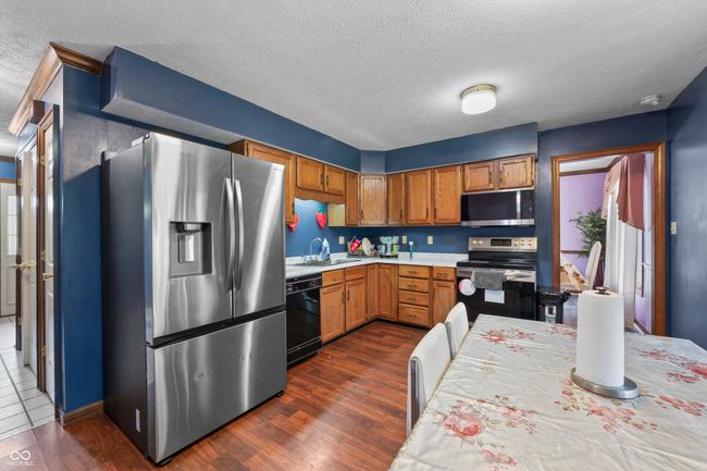 8031 Edgewood Ct, House other with 4 bedrooms, 2 bathrooms and null parking in Plainfield IN | Image 12
