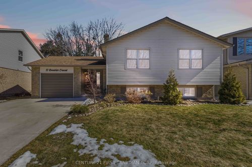 11 Greenbrier Cres, London, ON, N6J3X6 | Card Image