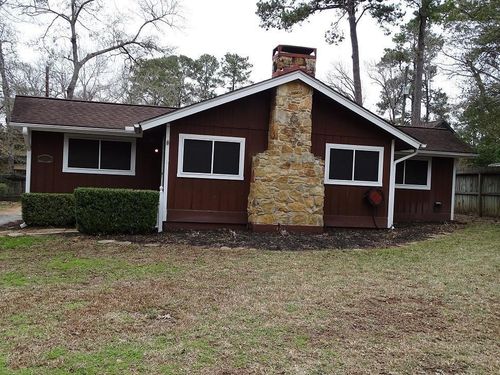 160 Custers Ct, Conroe, TX, 77304-7200 | Card Image