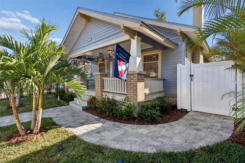 322 11th Ave N, St Petersburg, FL, 33701-1736 | Card Image