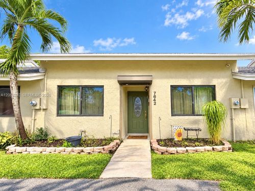 7642 Nw 38th Ct, Sunrise, FL, 33351-6311 | Card Image