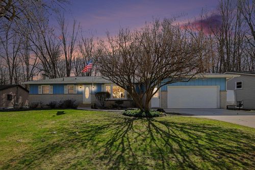 3228 Paris Park Drive Se, Grand Rapids, MI, 49512 | Card Image