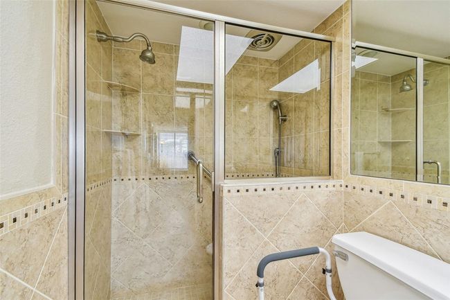 APT-208 - 17920 Gulf Blvd, Condo with 1 bedrooms, 2 bathrooms and null parking in REDINGTON SHORES FL | Image 36