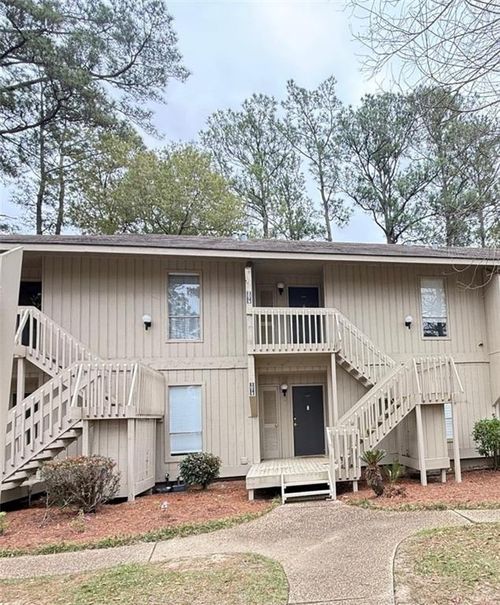 2079-2079 Seacliff Dr N, Daphne, AL, 36526-7137 | Card Image
