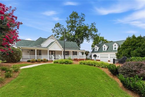 176 Confederate Ave, Dallas, GA, 30132-3713 | Card Image