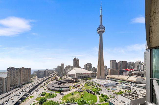 3501 - 19 Grand Trunk Cres, Condo with 1 bedrooms, 1 bathrooms and 1 parking in Toronto ON | Image 24