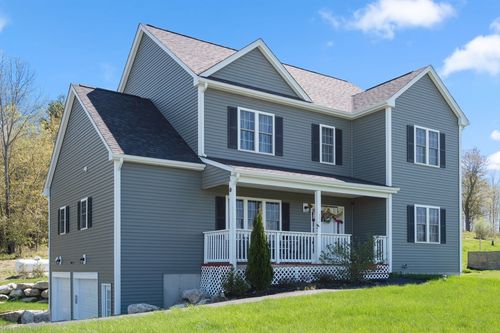 32 Hycrest Rd, Charlton, MA, 01507-1568 | Card Image