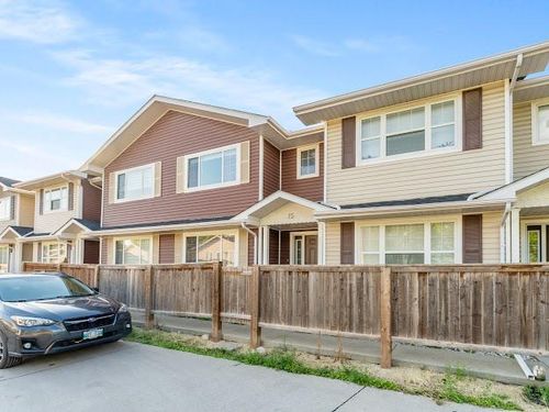 {{alt}} | Card Image