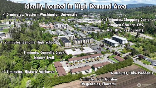 820 32nd St, Bellingham, WA, 98225-6960 | Card Image