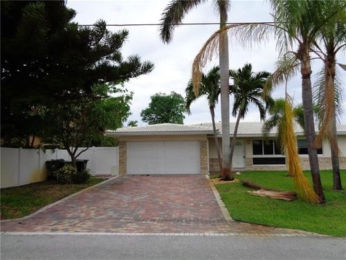 3200 Ne 27th Ave, Fort Lauderdale, FL, 33306-1504 | Card Image