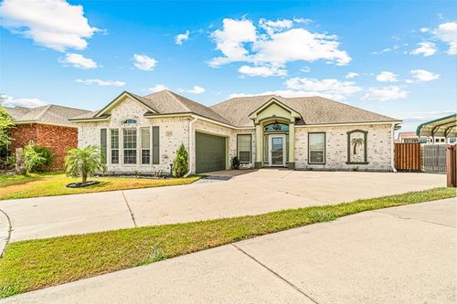 3225 Turkey Hollow Ct, Corpus Christi, TX, 78414-3878 | Card Image