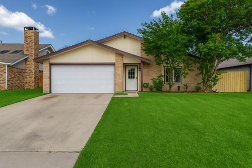 2218 Colonial Pl, Carrollton, TX, 75007-5503 | Card Image