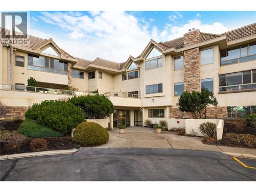 213-3335 Richter St, Kelowna, BC, V1W3Y1 | Card Image