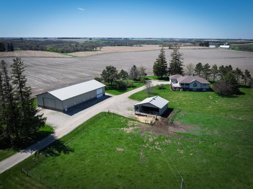 33303 County Road 29, Peterson, MN, 55962-4100 | Card Image