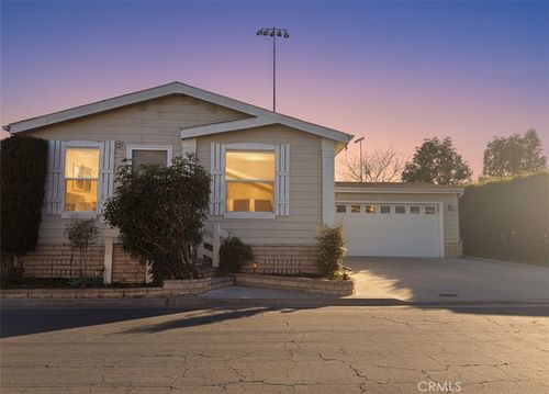 10550 Western Ave, Stanton, CA, 90680 | Card Image
