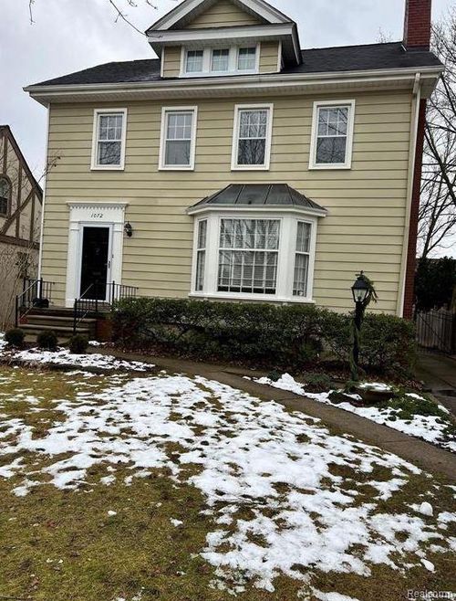 1072 Ridgedale Ave, Birmingham, MI, 48009-5769 | Card Image