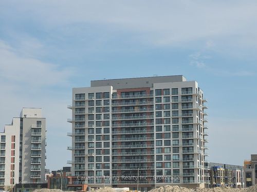 825-2 David Eyer Rd, Richmond Hill, ON, L4S0N6 | Card Image