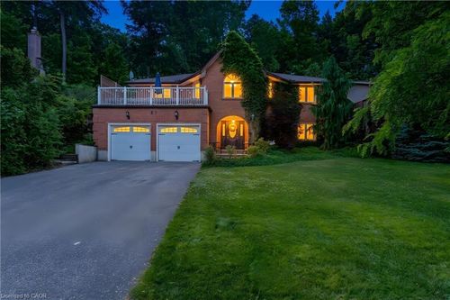 37 Yellow Birch Dr, Kitchener, ON, N2N2M1 | Card Image