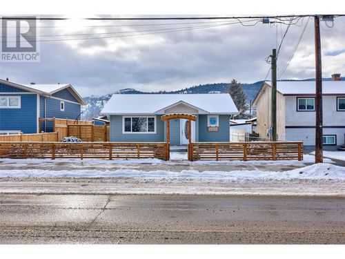 1638 Coldwater Ave, Merritt, BC, V1K1B2 | Card Image