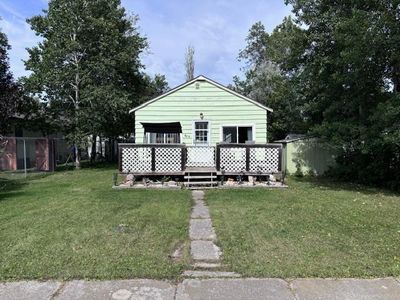 409 Pleiades Avenue, House other with 1 bedrooms, 1 bathrooms and null parking in Winnipeg Beach MB | Image 2