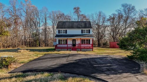 1392 Sports Lake Rd, Columbia, VA, 23038-2858 | Card Image