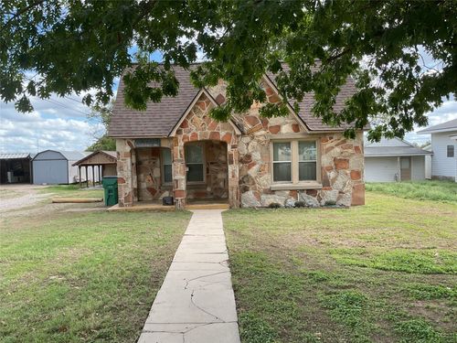 240 E Long St, Stephenville, TX, 76401-4323 | Card Image