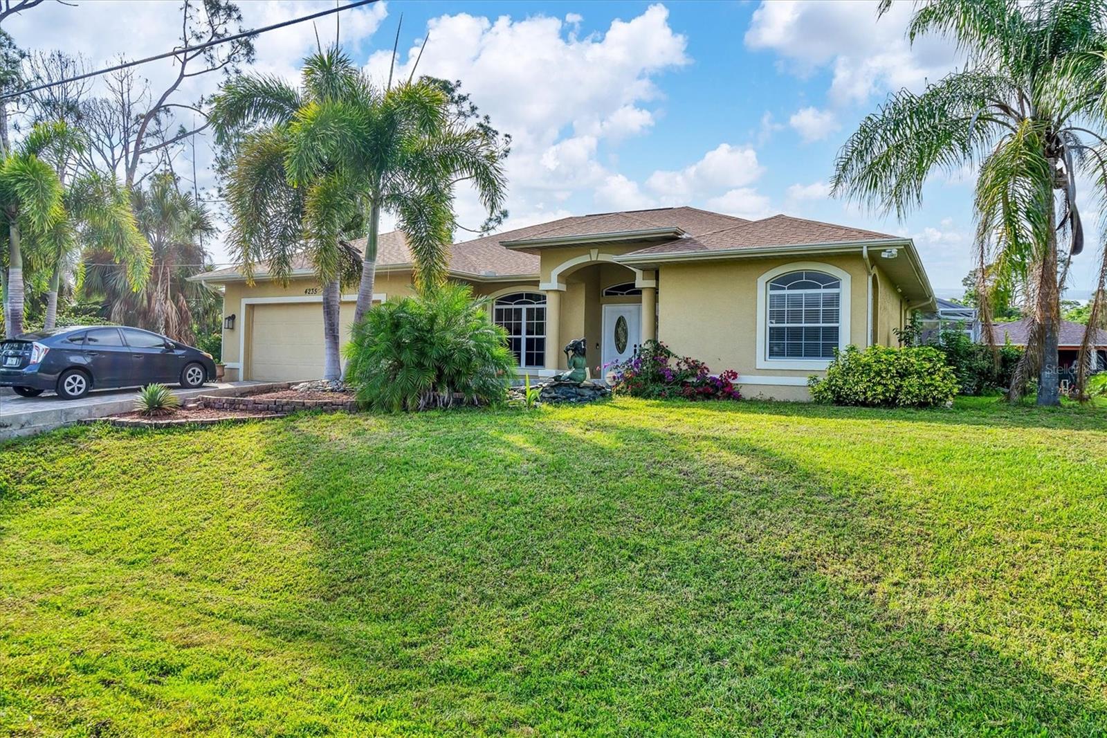 Cinderella Rd, North Port, FL 34286