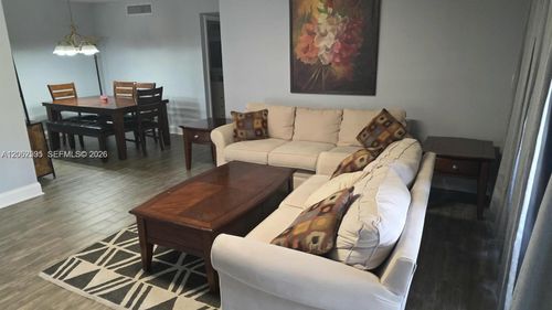 10b-524 Osprey Dr, Delray Beach, FL, 33444-2037 | Card Image