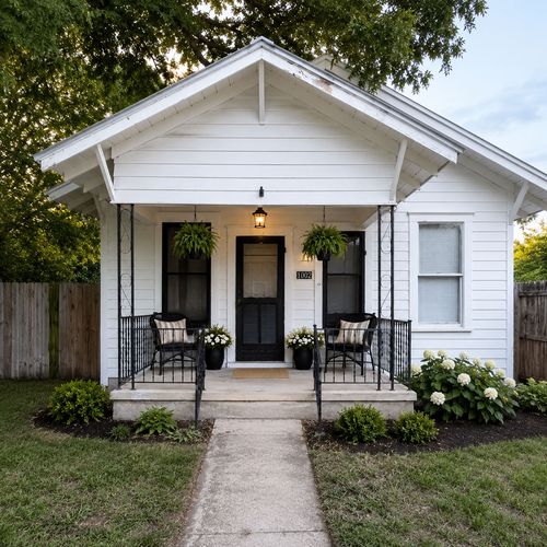 1002 Washburn St, Taylor, TX, 76574-3249 | Card Image