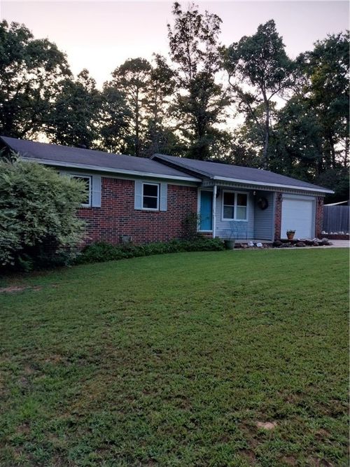 112 Refuge Rd, Russellville, AR, 72802-8130 | Card Image