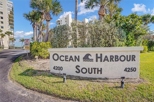 apt-1112-4200 N Highway A1a, HUTCHINSON ISLAND, FL, 34949-8337 | Card Image