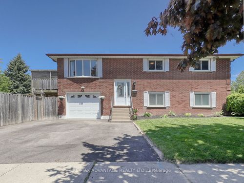 38 Claycroft Cres, Kitchener, ON, N2N2R7 | Card Image