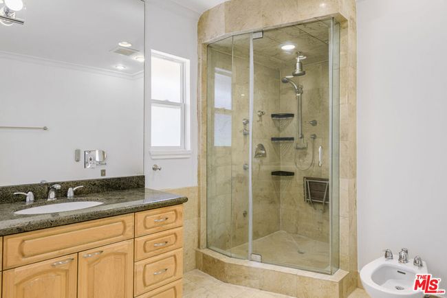 8760 White Oak Ave, House other with 4 bedrooms, 4 bathrooms and 8 parking in Sherwood Forest CA | Image 29