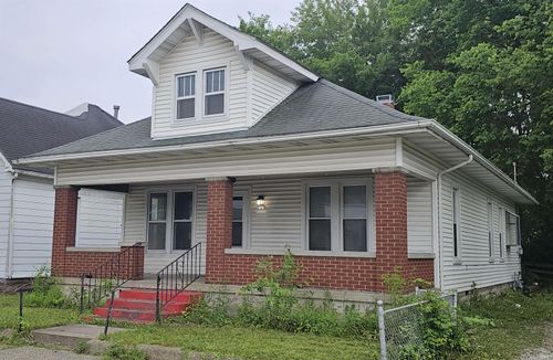 106 21st St, Terre Haute, IN, 47807-2403 | Card Image