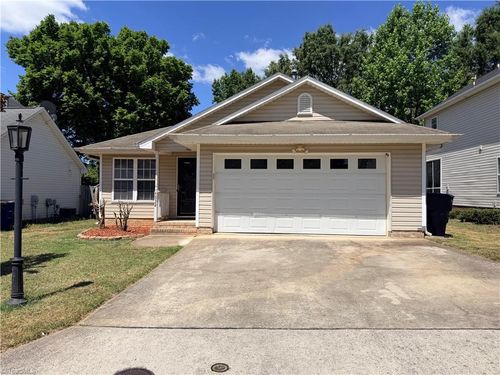 4832 Lighthouse Ct, Winston Salem, NC, 27127-6815 | Card Image