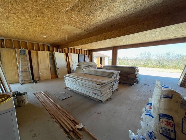 2991 N Highway 83, House other with 3 bedrooms, 2 bathrooms and null parking in Roma TX | Image 33