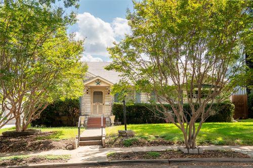 6286 Malcolm Dr, Dallas, TX, 75214-3094 | Card Image
