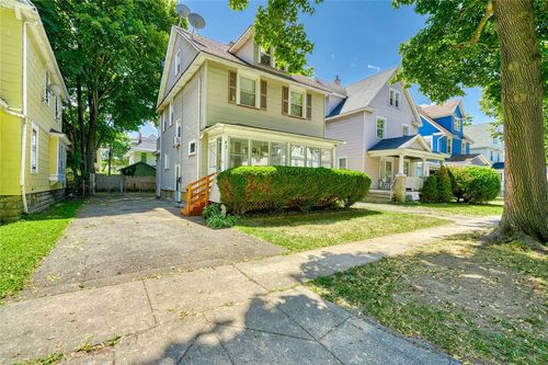 83 Holbrooke St, Rochester, NY, 14621-5113 | Card Image
