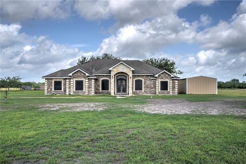 535 County Road 145, Alice, TX, 78332-7574 | Card Image