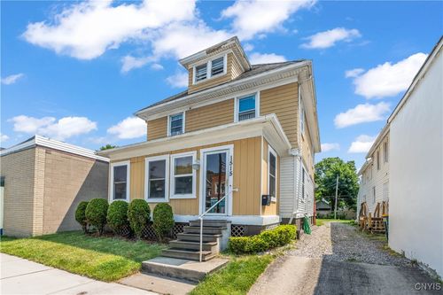1515 E Main St, Rochester, NY, 14609-7050 | Card Image