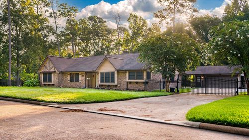 16602 E Kingscoate Dr, Crosby, TX, 77532-4901 | Card Image