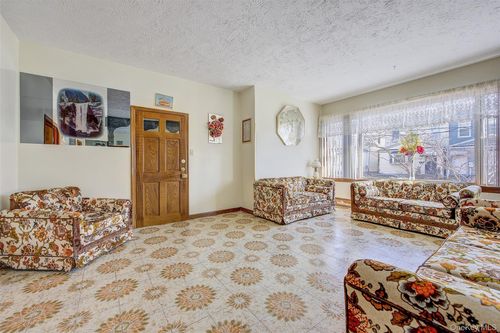 95-18 91st Street, New York, NY, 11416 | Card Image