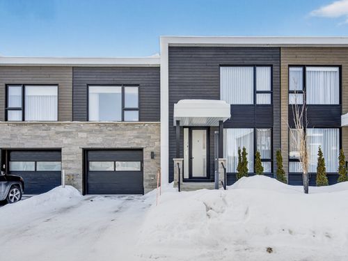 321 Rue Narbonne, Sainte Julie, QC, J3E0E9 | Card Image