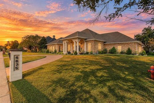 4875 Kingspoint Dr, Lake Charles, LA, 70605-5985 | Card Image