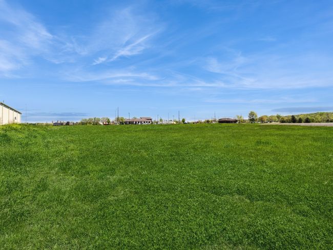 2820 Gateway Dr, Home with 0 bedrooms, 0 bathrooms and null parking in Carlisle IA | Image 8