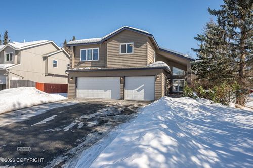 10911 Kaskanak Dr, Eagle River, AK, 99577-8310 | Card Image
